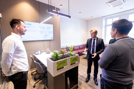 OBISK VLADE V PRIMORSKO NOTRANJSKI REGIJI 8.1.2025 - Valter Leban-7959